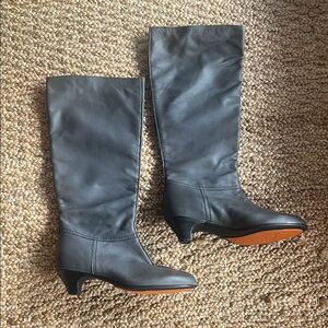 You by Crocs New 6.5 Gray Leather Made in Italy Kitten Heel Knee High Boots